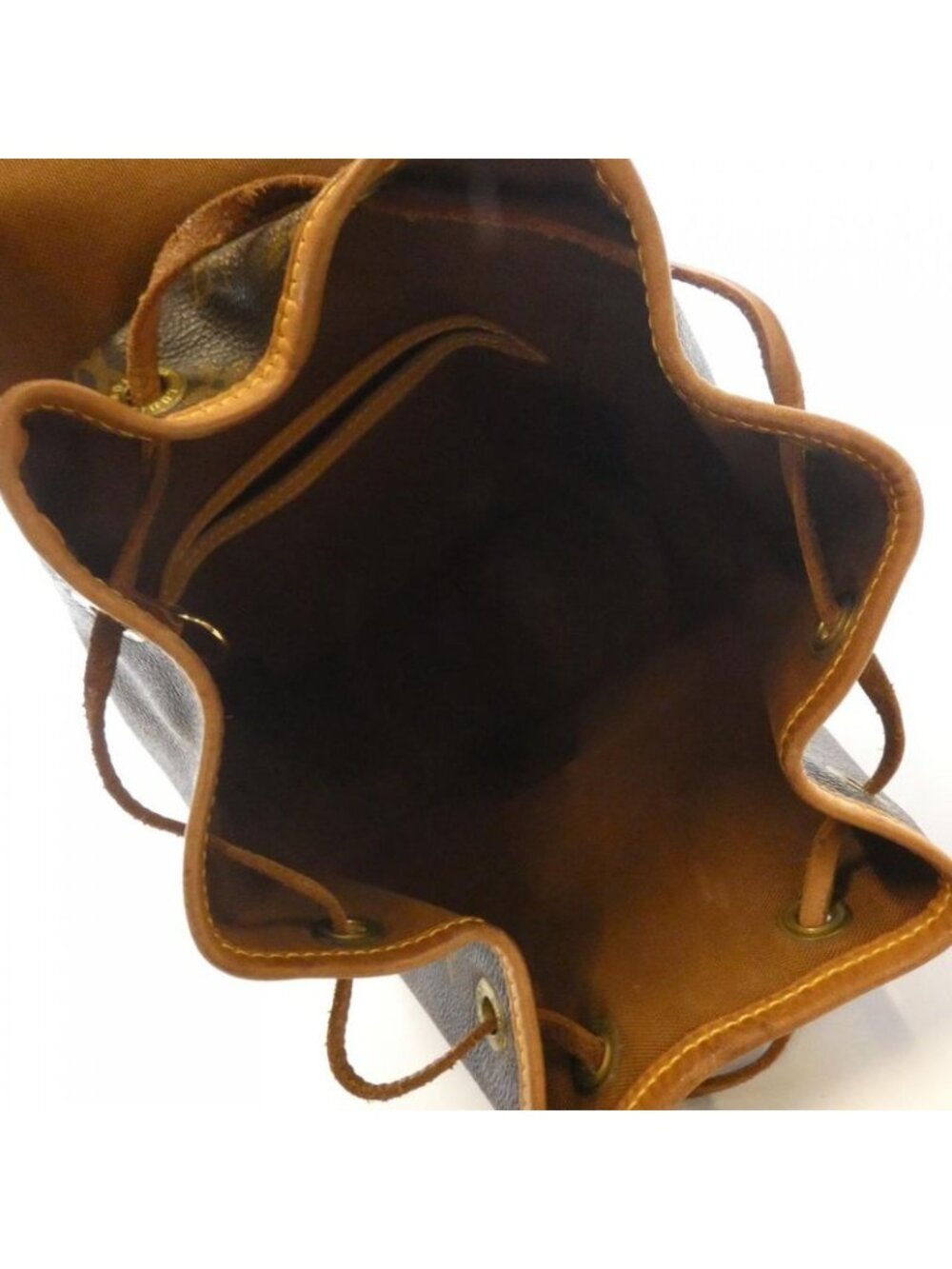 Louis Vuitton Monogram Montsouris MM Backpack - Picture 7 of 8